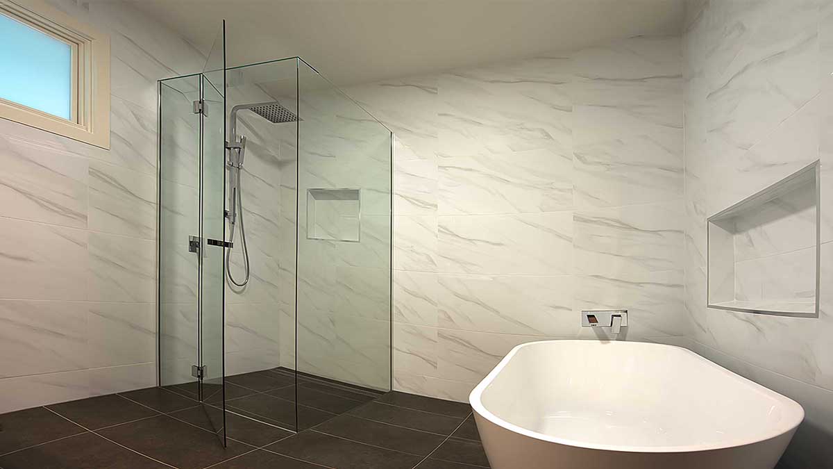 Breeze - Frameless Glass Shower Screen - 6mm - Ocean Grove - www.showerscreensgeelong.com.au.jpg